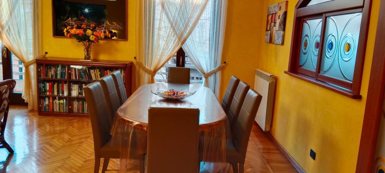 Luxe Apartment Near Milano, Rho Fiera E Mxp Busto Arsizio Bagian luar foto