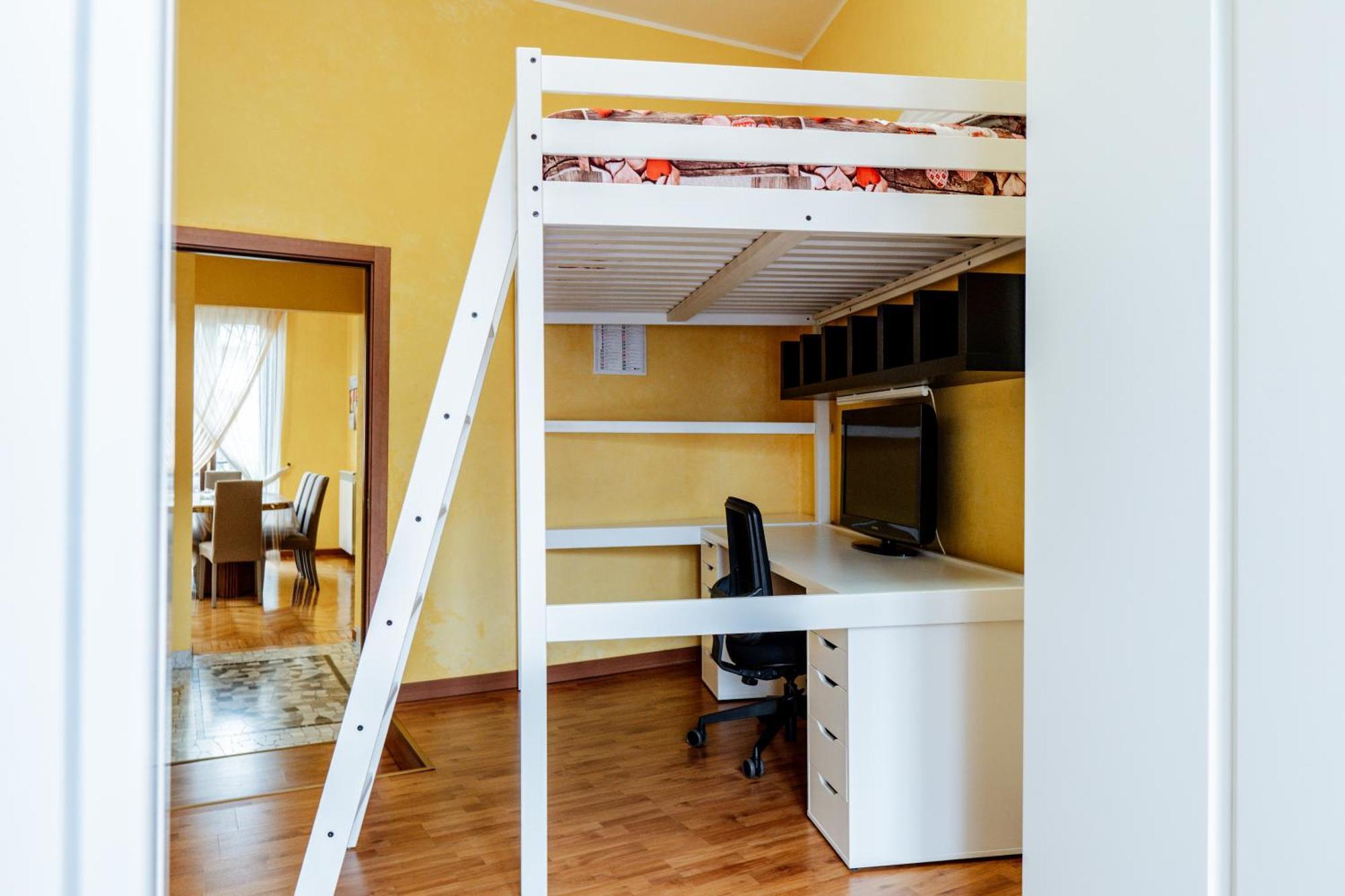 Luxe Apartment Near Milano, Rho Fiera E Mxp Busto Arsizio Bagian luar foto
